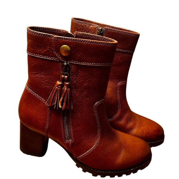 Johnston & Murphy Vivica Zip Boot- Leather Ankle Boots- Size 8M - Picture 5 of 13